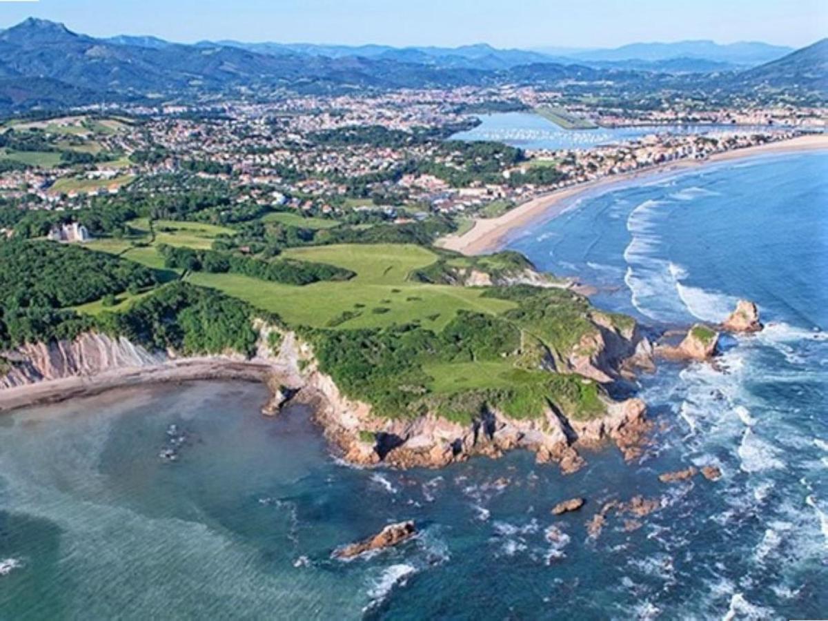 Appartement A 200 M De La Plage Avec Terrasse Et Parking, Au Coeur Des Commerces Et Restaurants - Fr-1-2-426 Hendaye Exterior foto
